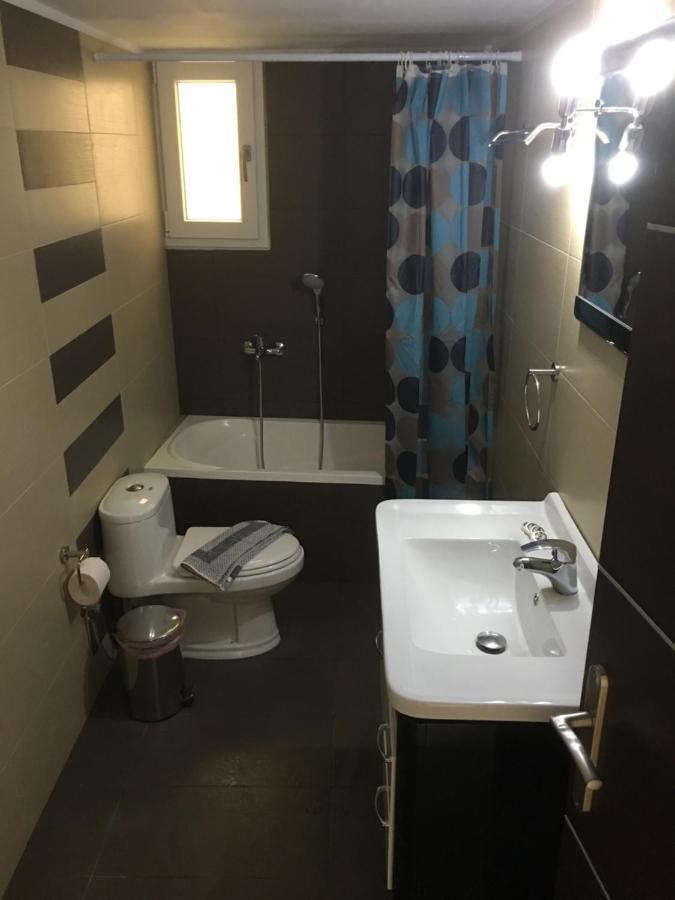 Boussetil Apartment Tinos ภายนอก รูปภาพ